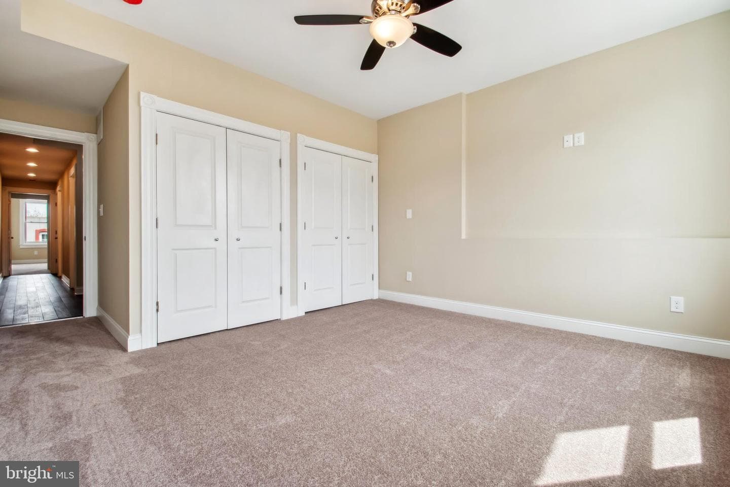 1505 N Broadway photo 19