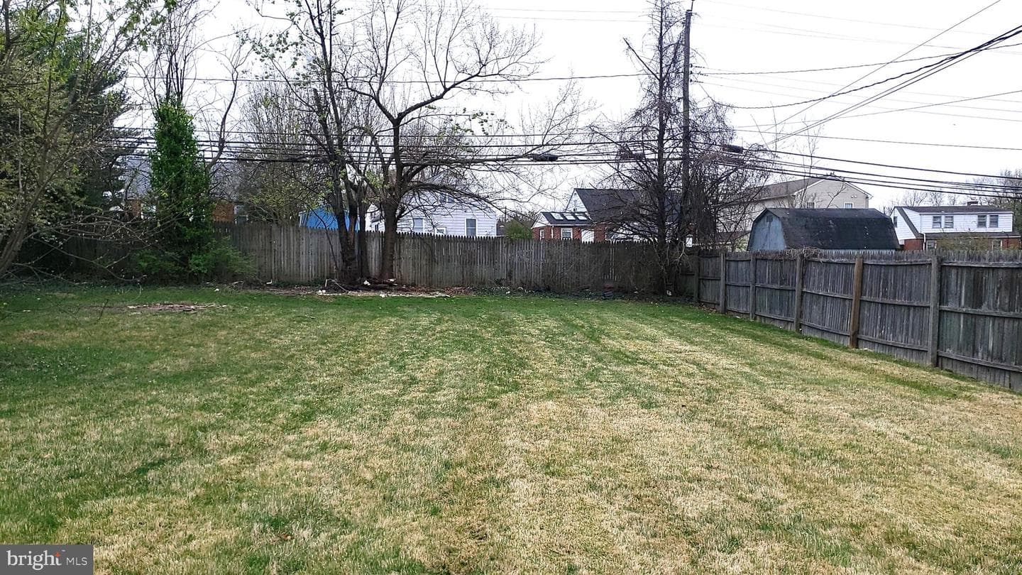 2513 Glencoe Road photo 2