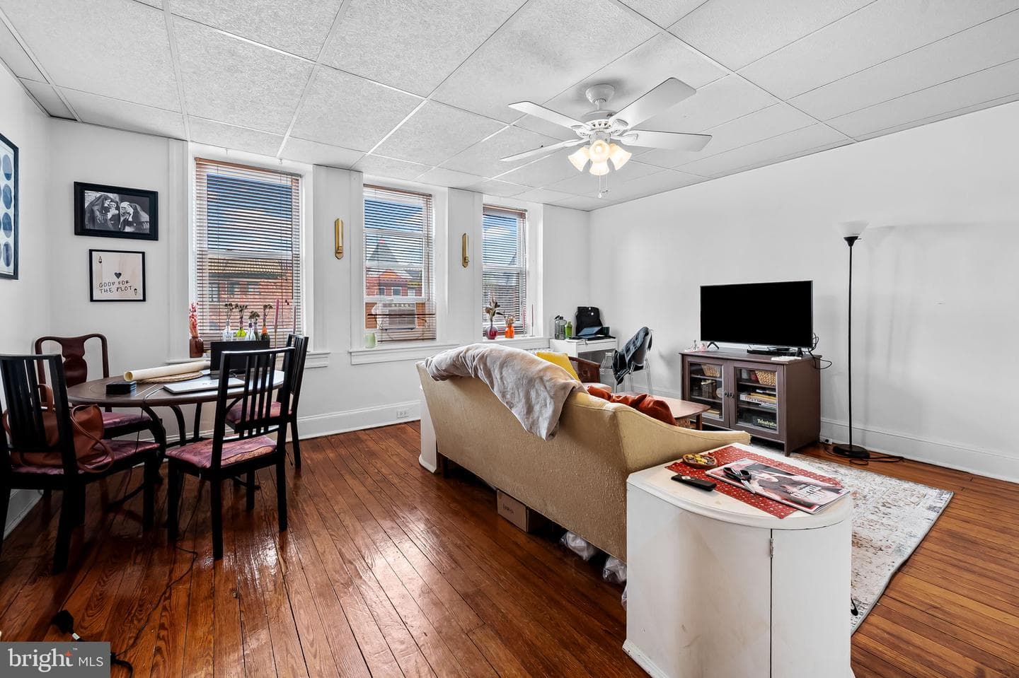 2820 Saint Paul Street photo 7
