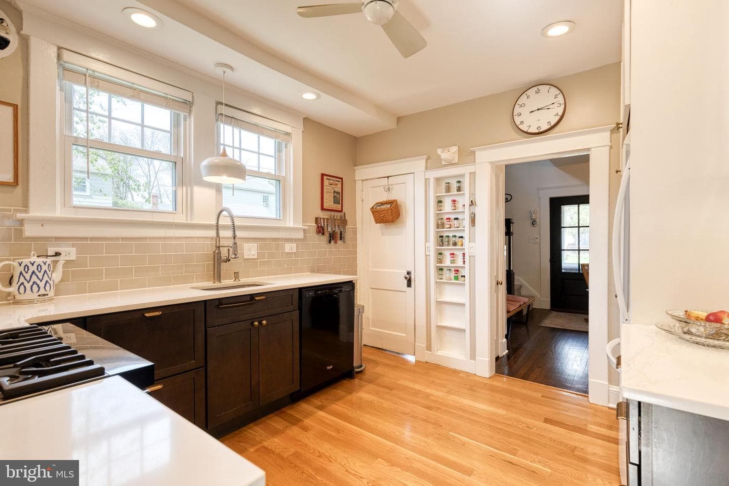 6304 Mayflower Road photo 14