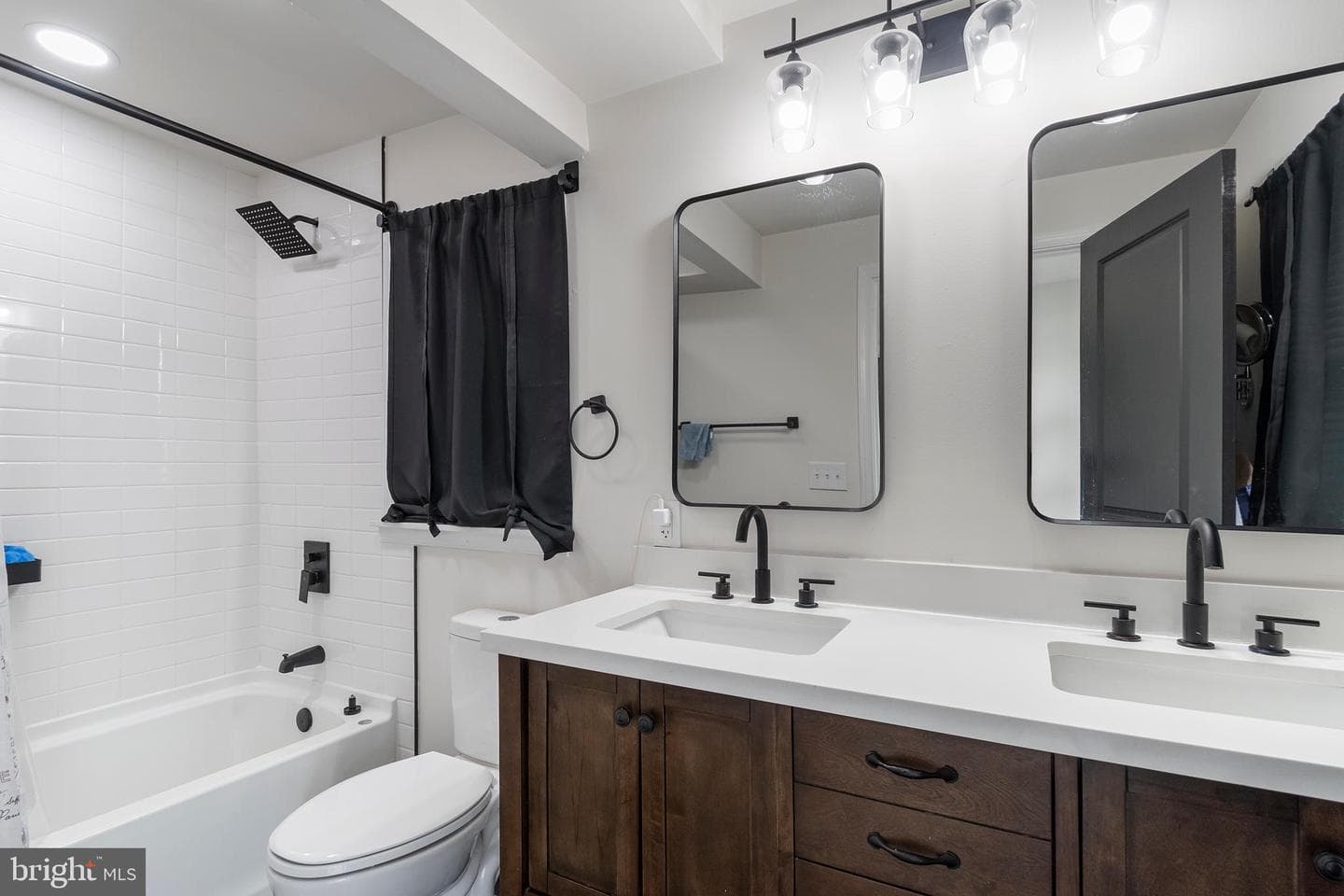 3808 Barrington Road photo 15