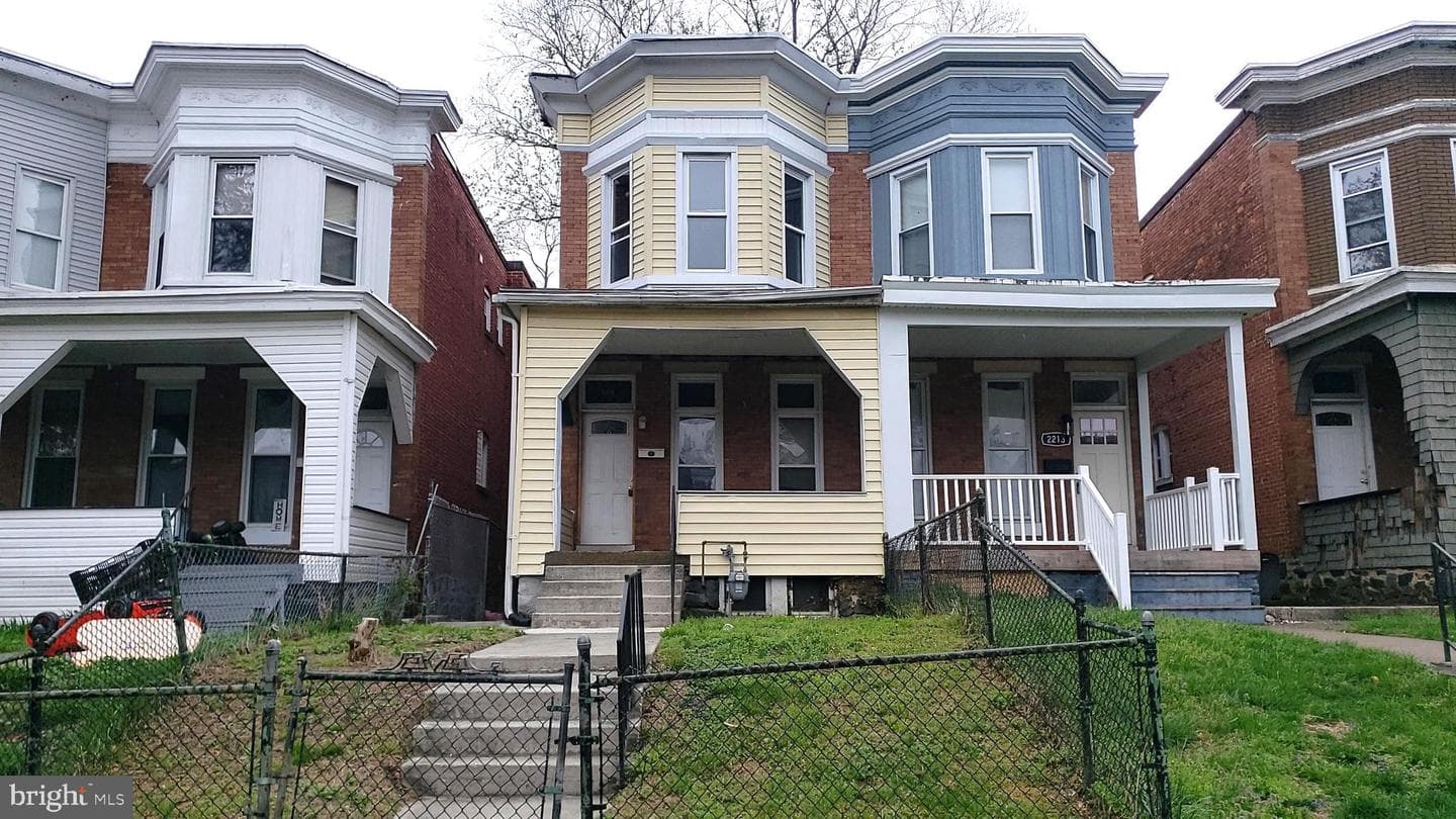 2215 Mount Holly Street photo 1
