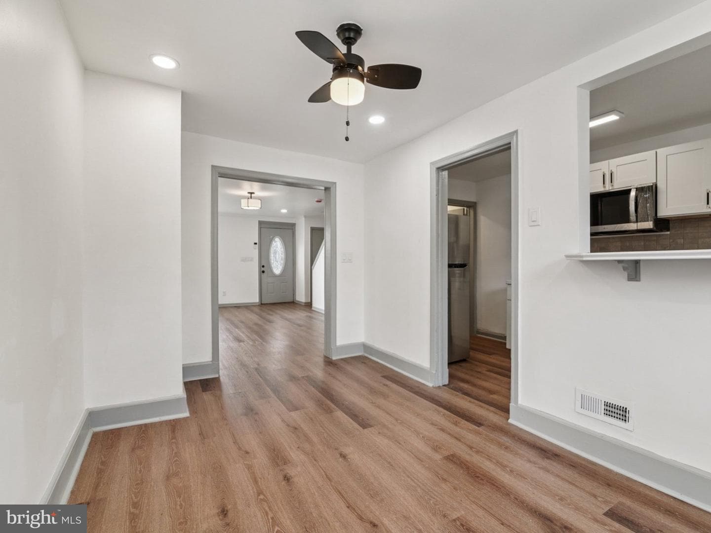 3836 Elmley Avenue photo 11