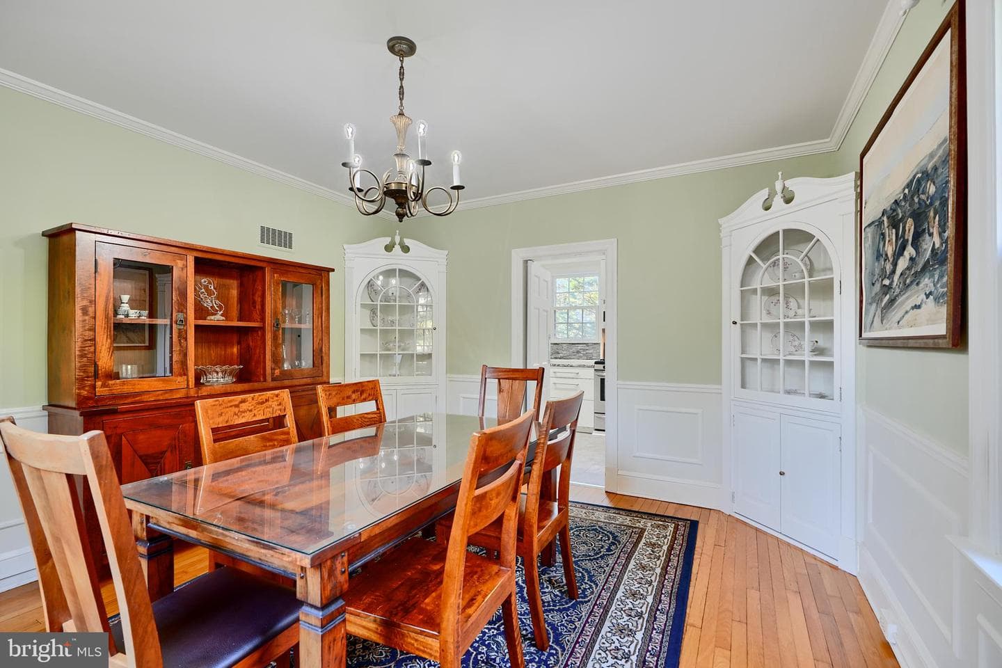 1122 Bellemore Road photo 7