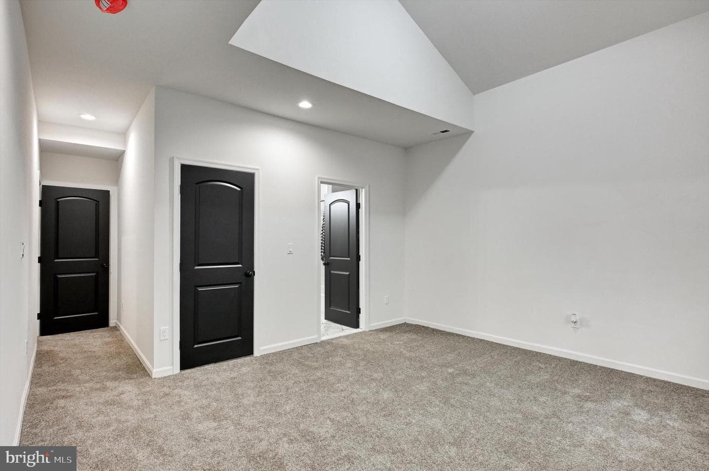 3700 Mohawk Avenue photo 38