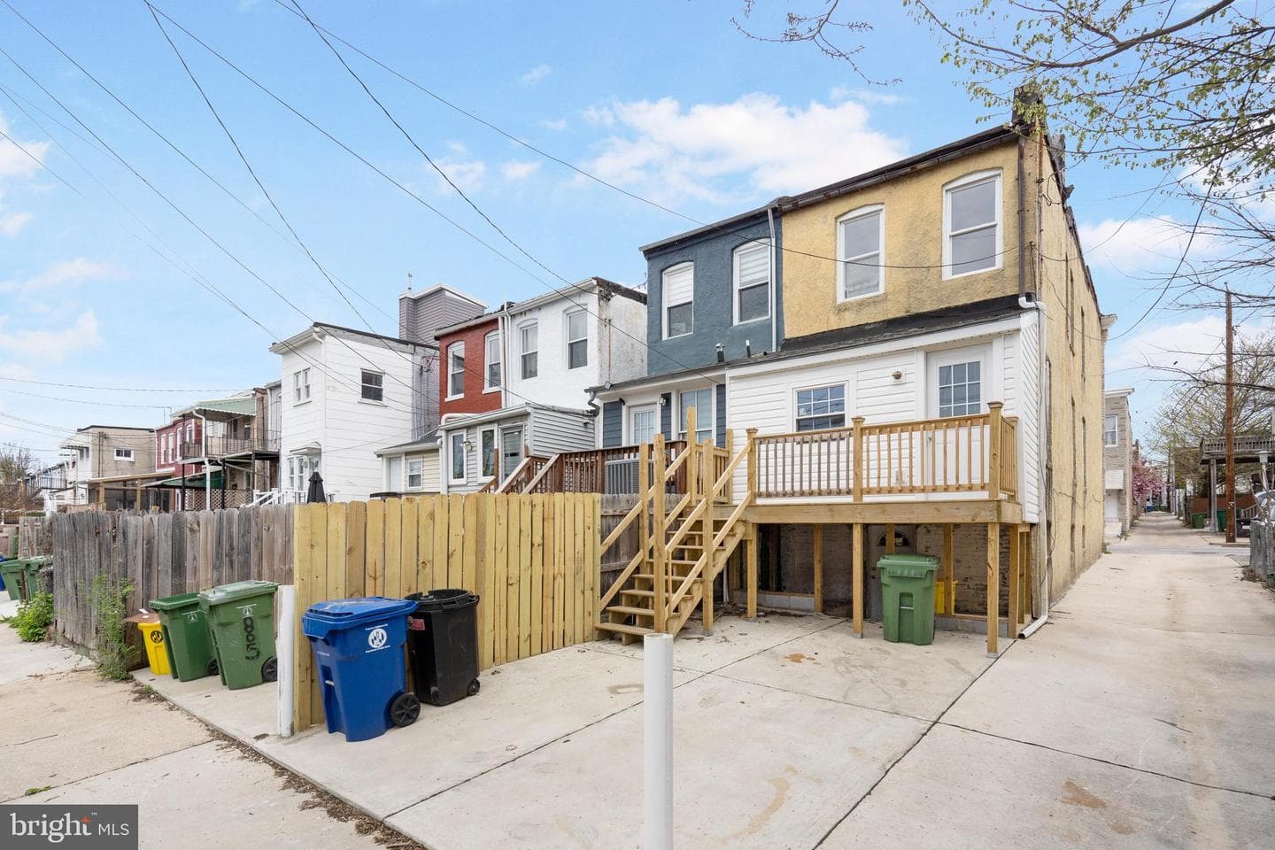 801 W 35th Street photo 23