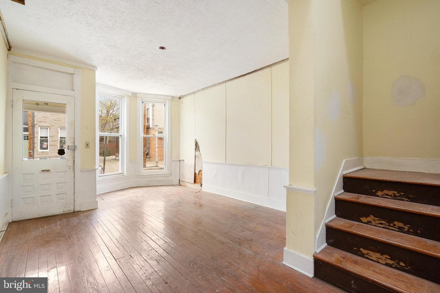 801 W 35th Street photo 9