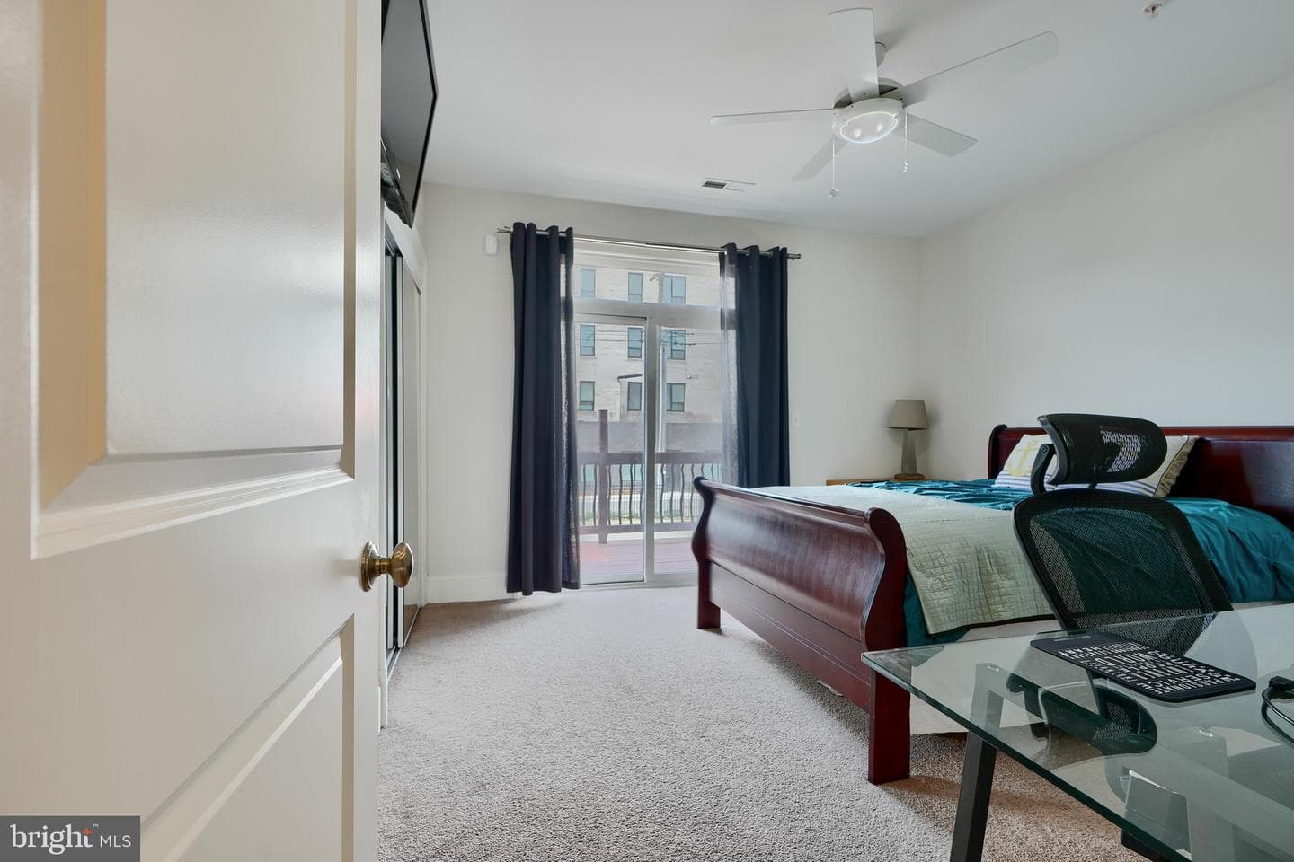 408 Grundy Street photo 24