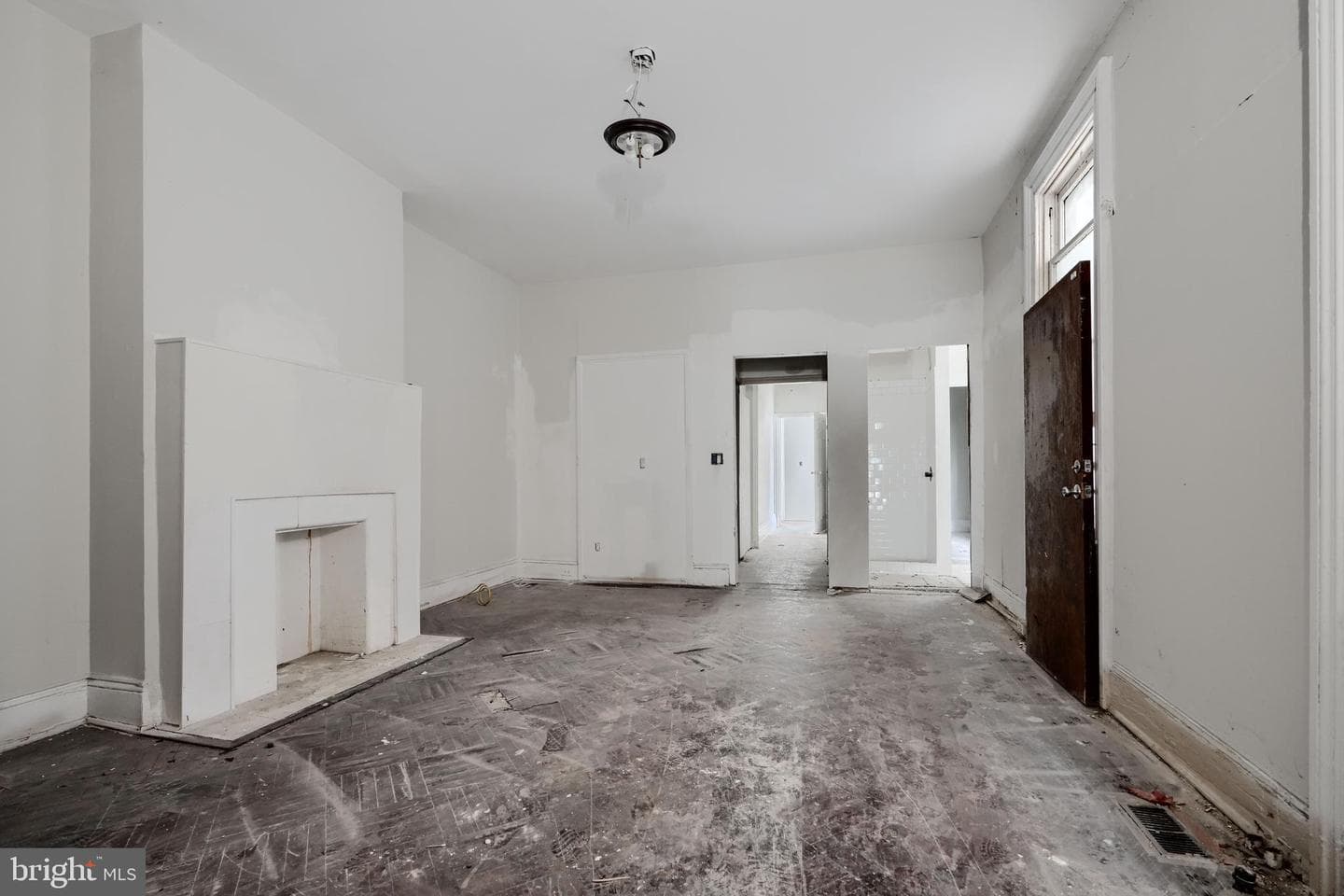 2530 Madison Avenue photo 12