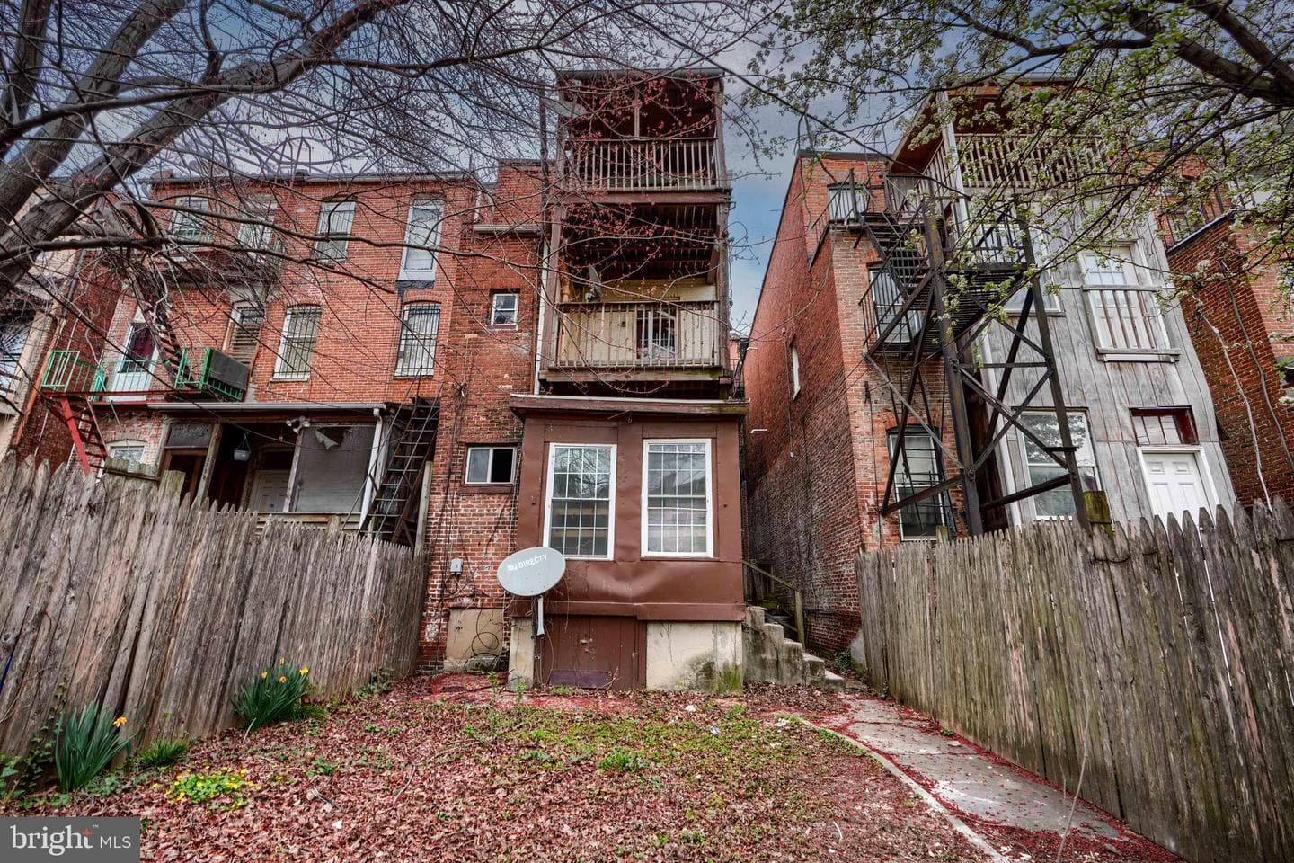 2530 Madison Avenue photo 20