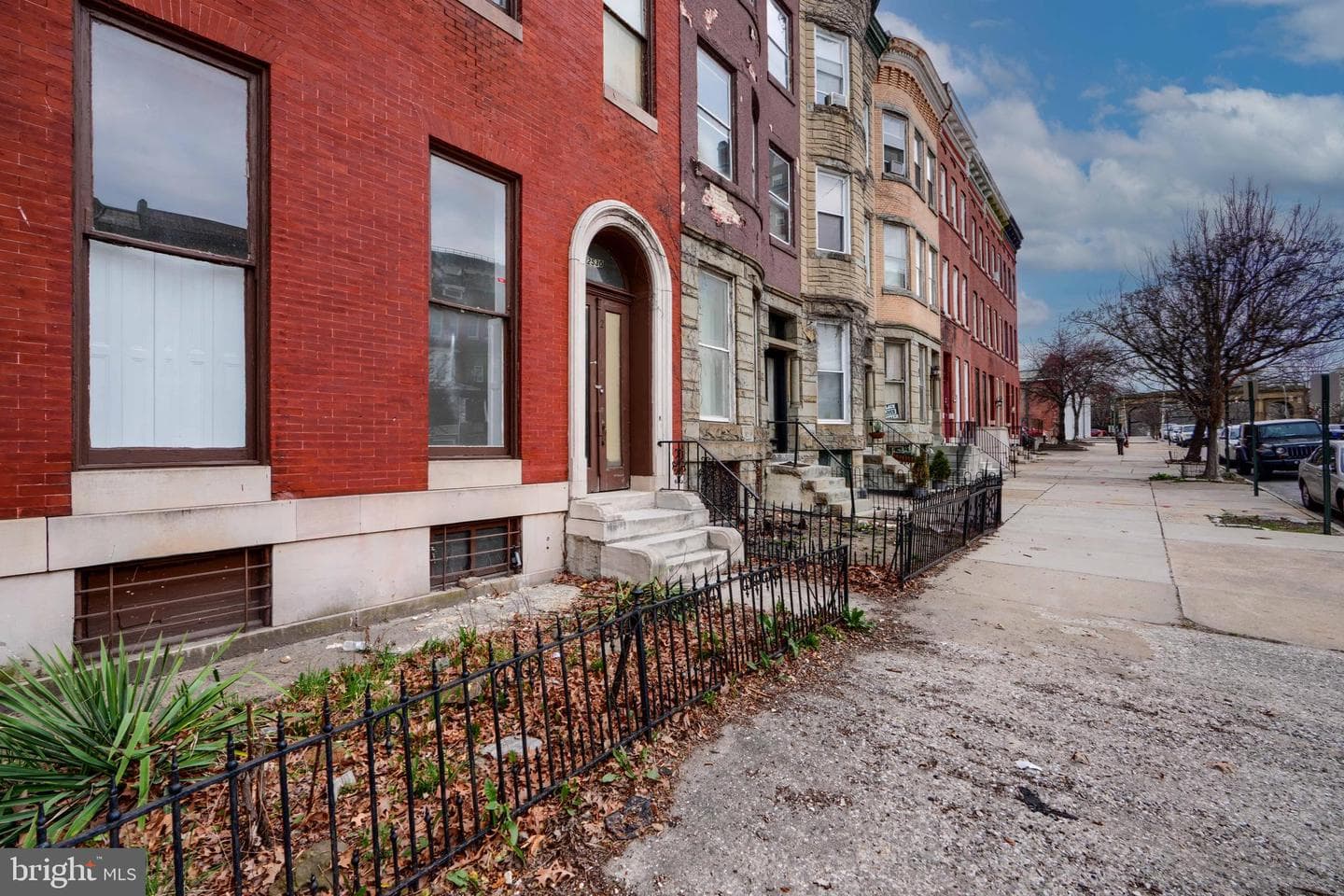 2530 Madison Avenue photo 4