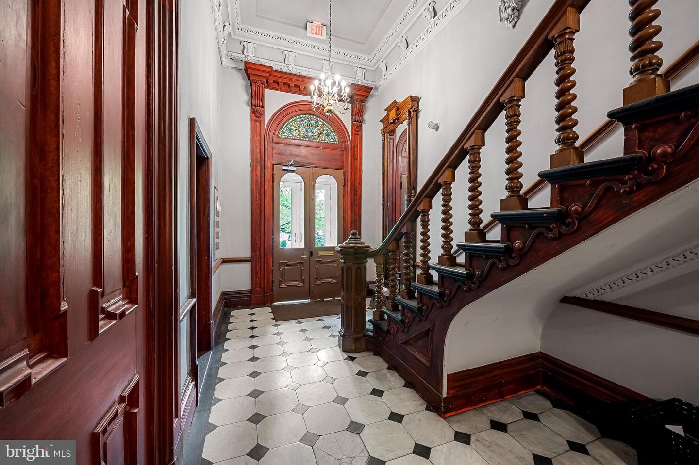 12 E Mount Vernon Place #10 photo 4