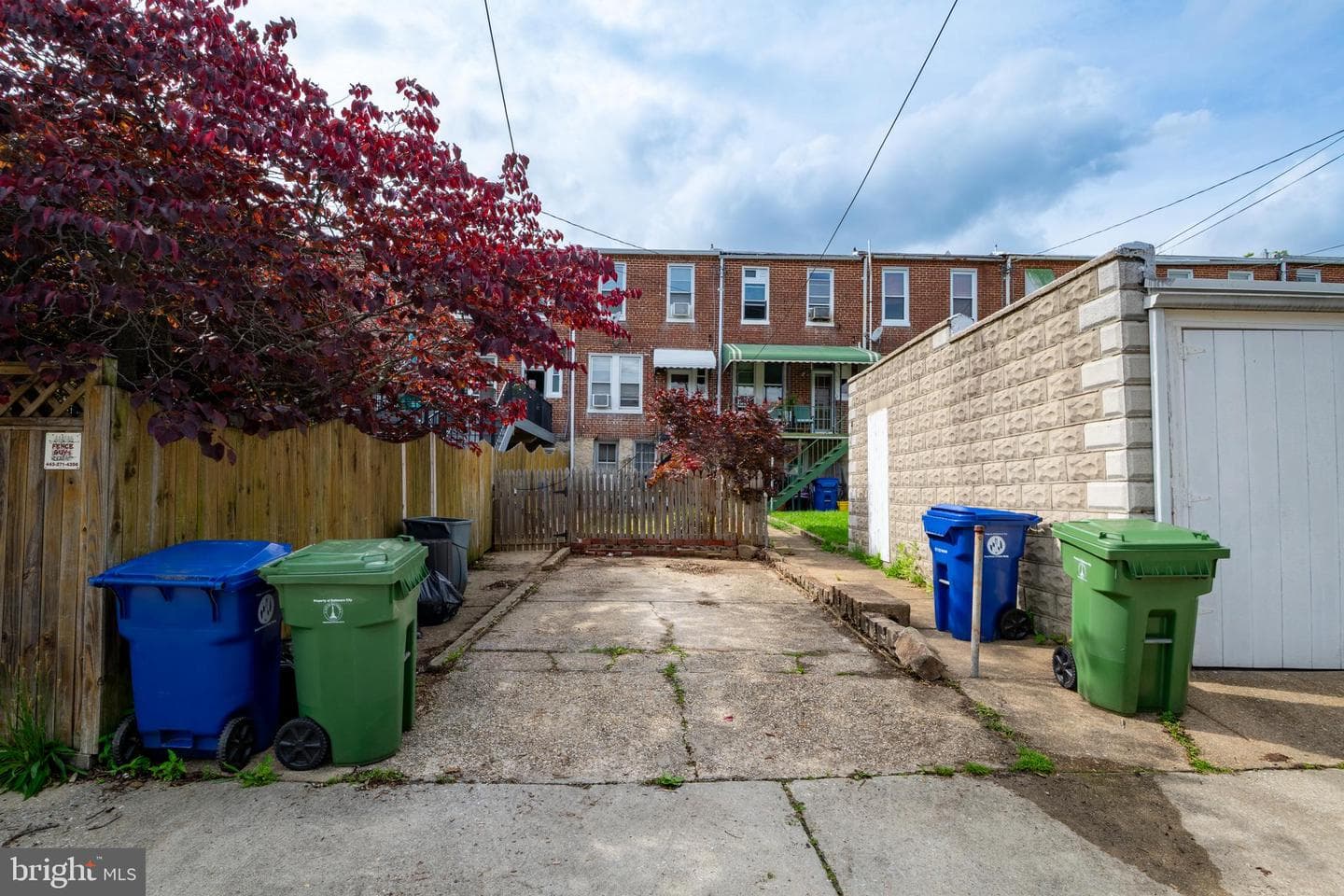 1323 W 41st Street photo 23