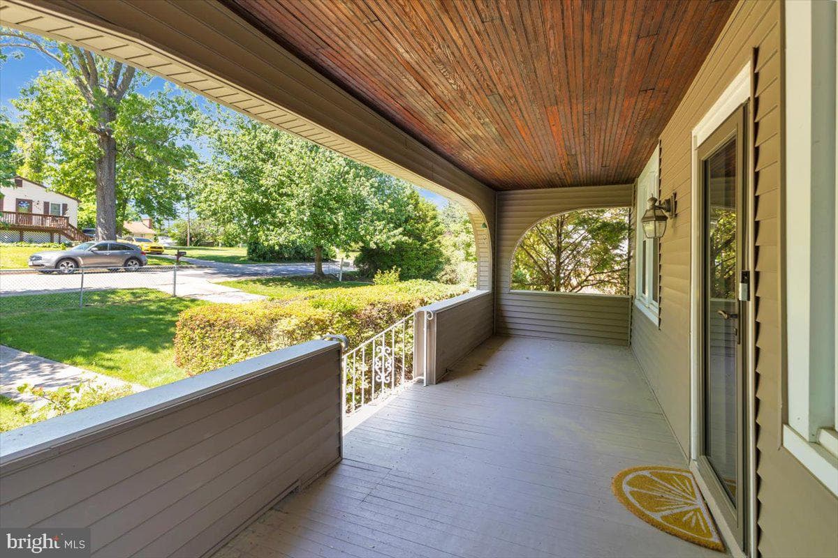 3404 Chesley Avenue photo 40