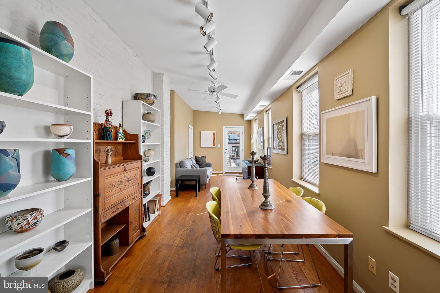 1637 E Baltimore Street photo 25