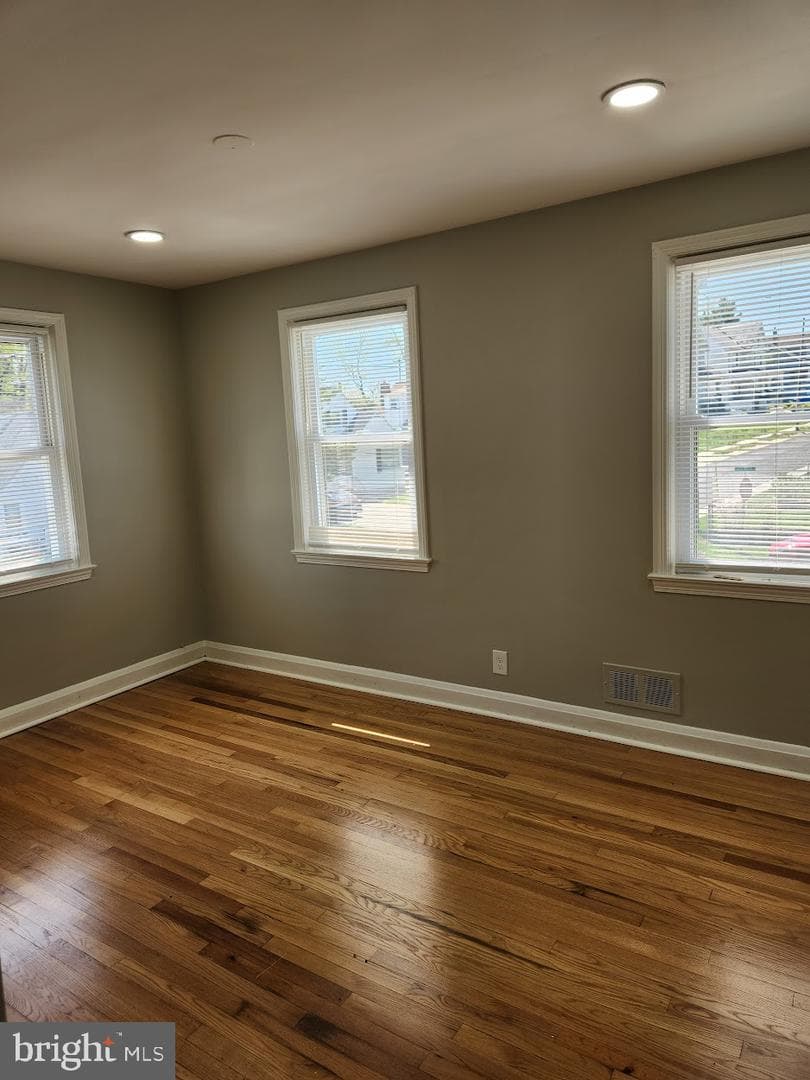 3834 Evergreen Avenue photo 13