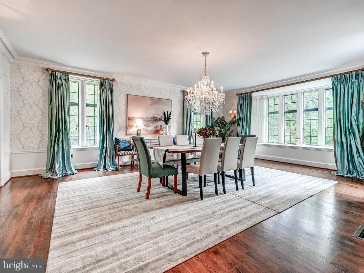 102 Cotswold Road photo 23