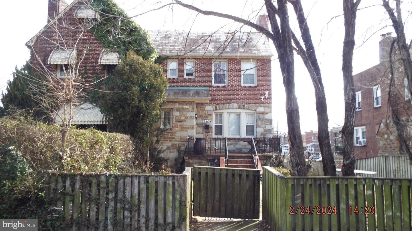 5209 Walther Avenue photo 1