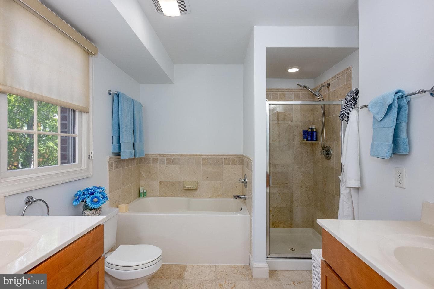 4409 Lawrence Ave Avenue photo 24