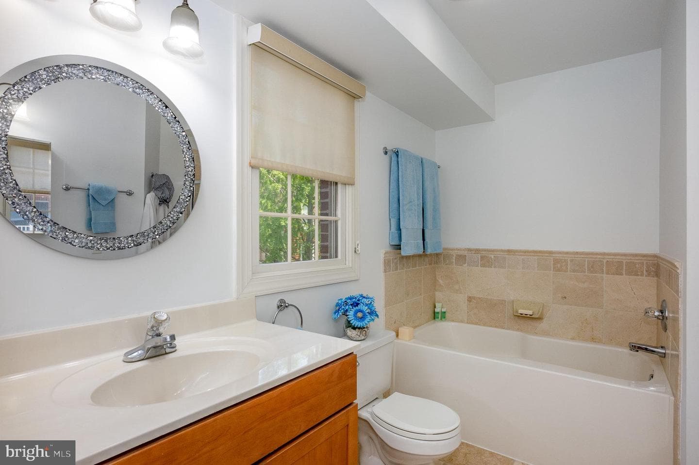 4409 Lawrence Ave Avenue photo 25