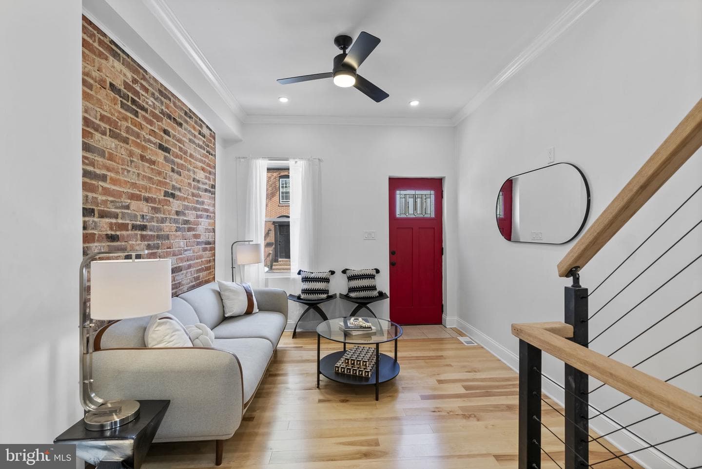 21 W Barney Street photo 5