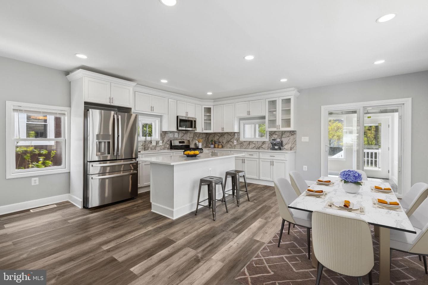 2811 Christopher Avenue photo 11