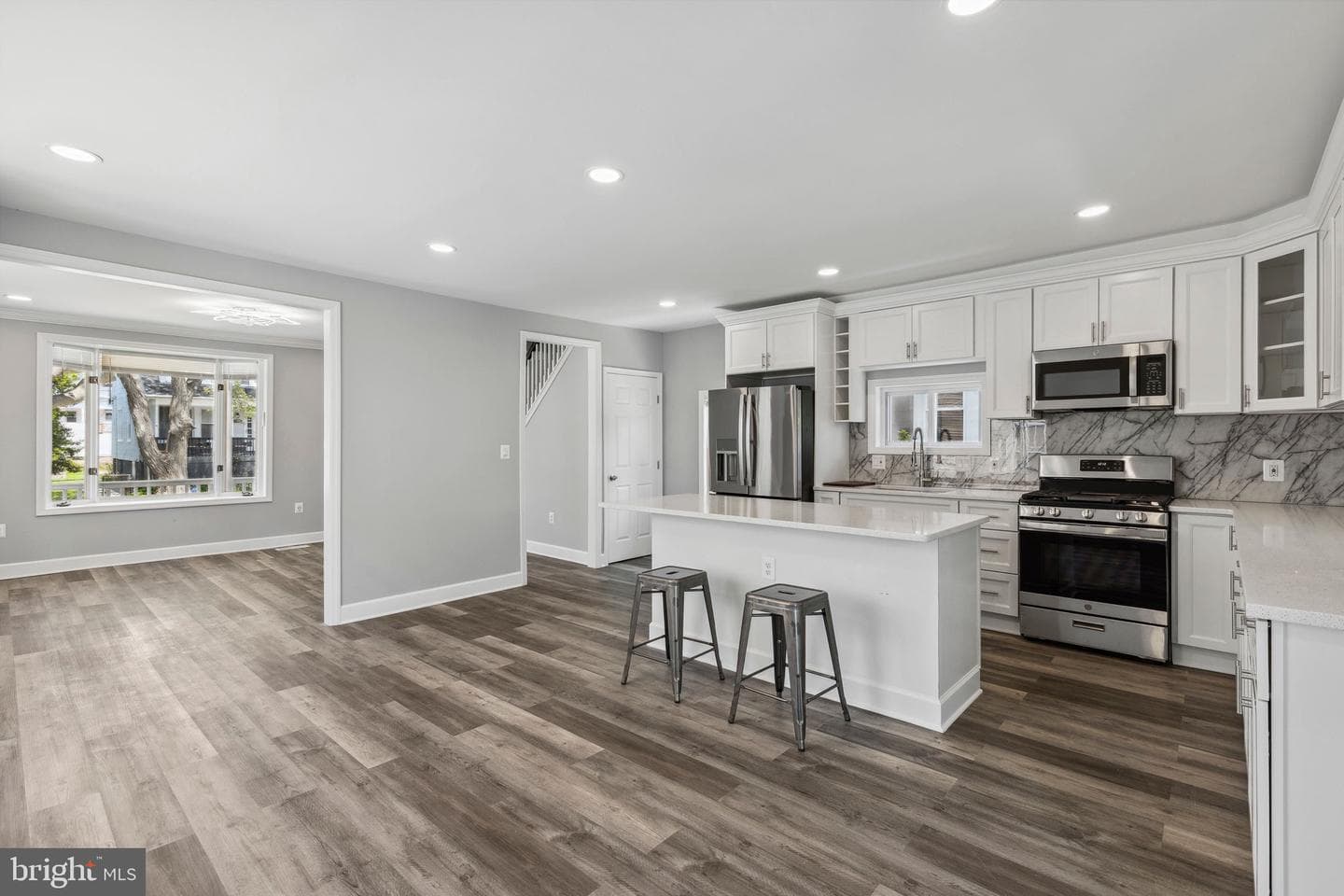 2811 Christopher Avenue photo 13