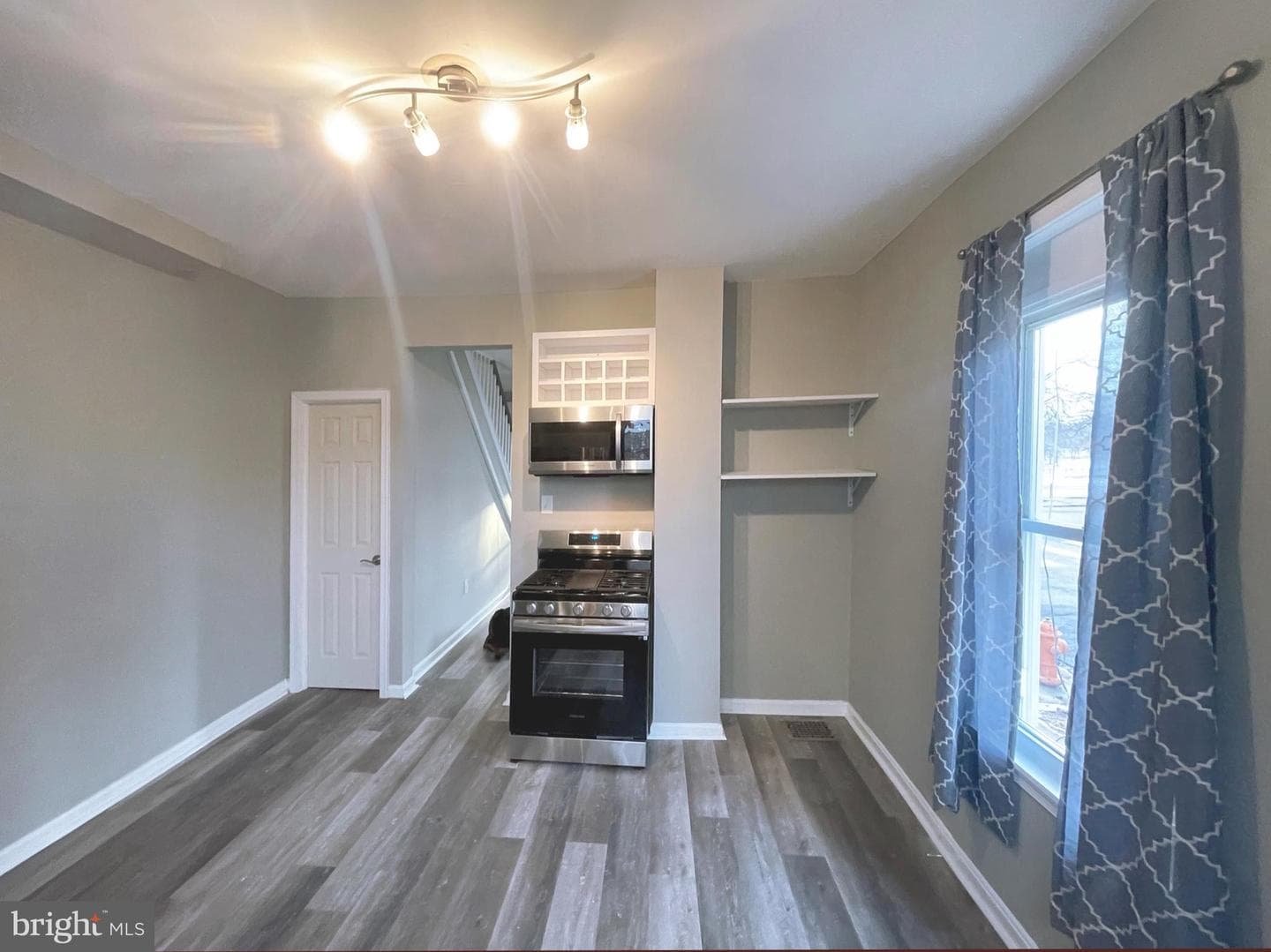 1101 Bayard Street photo 17