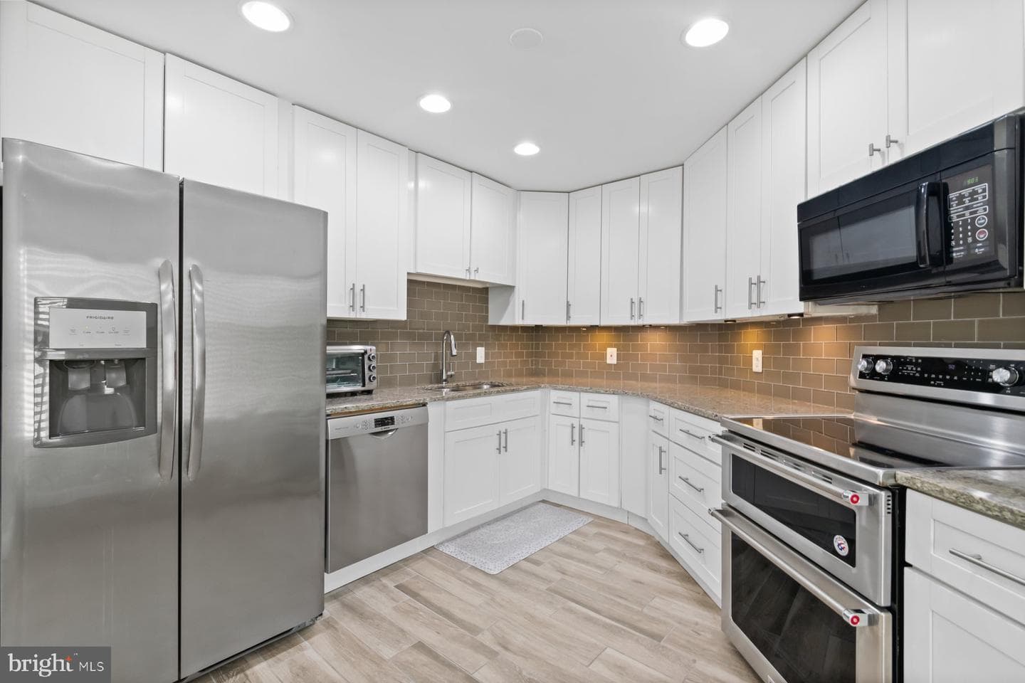 3021 Fallstaff Road #401b photo 13