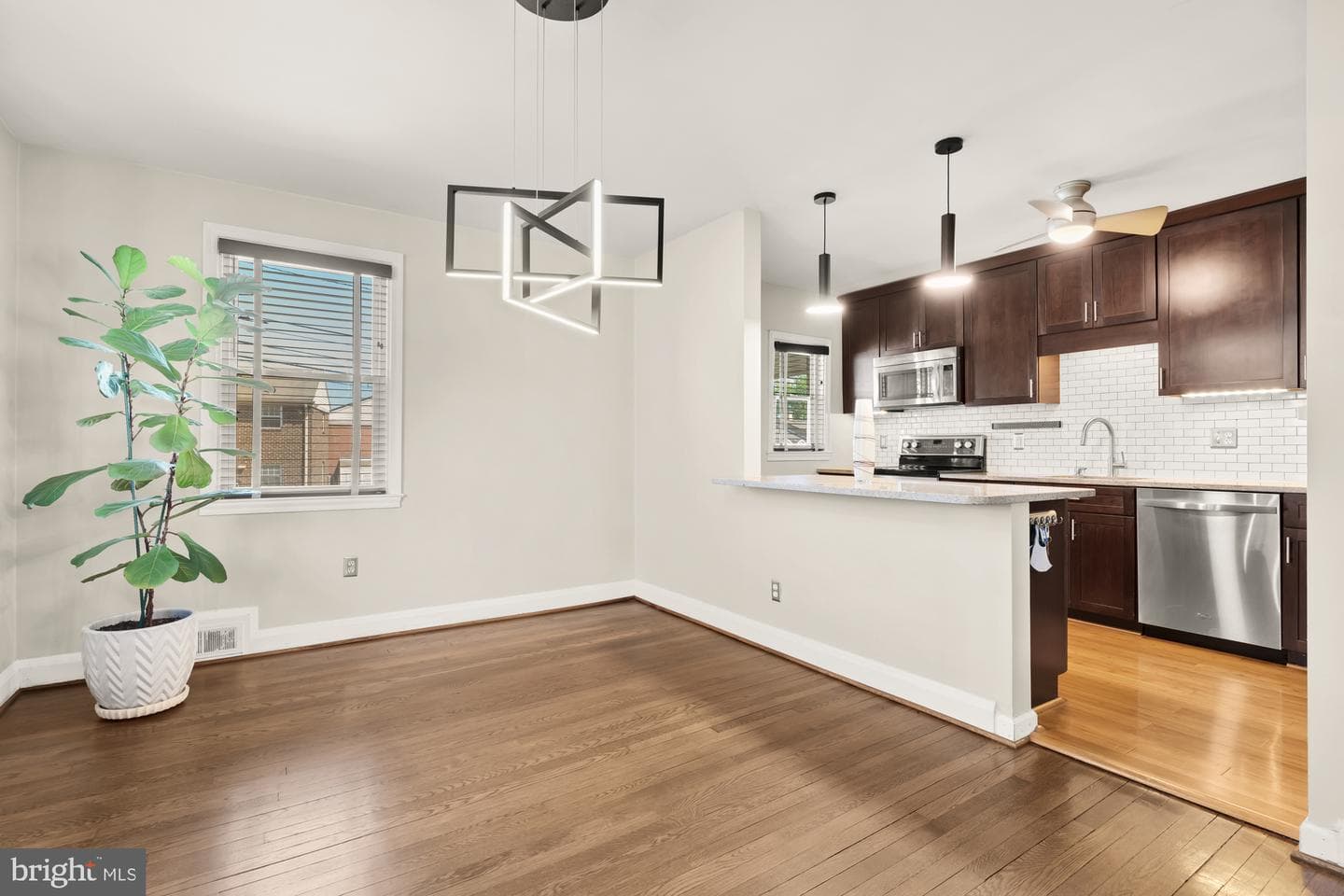 1220 Winston Avenue photo 12