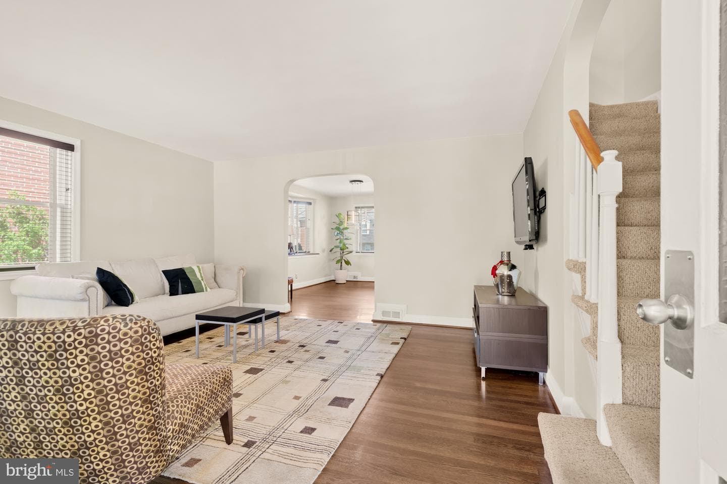 1220 Winston Avenue photo 6