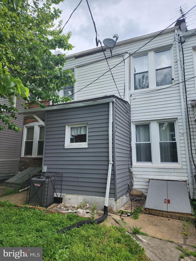 622 Allendale Street photo 24