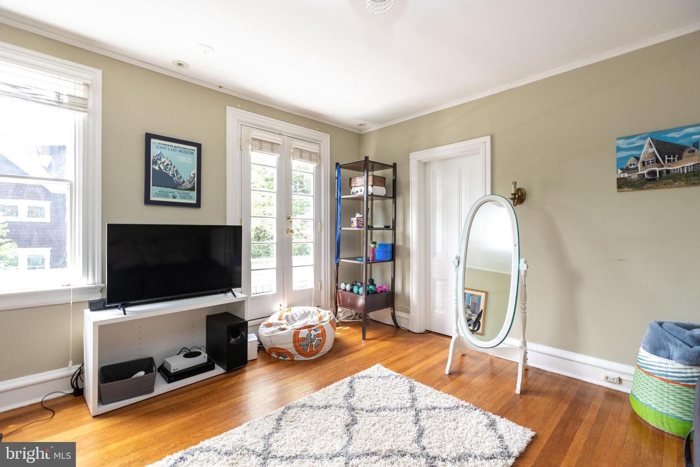 4711 Roland Avenue photo 49