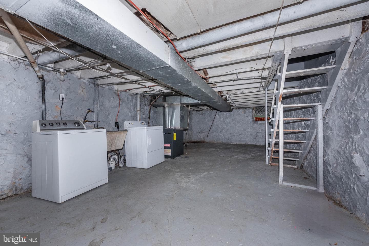 3026 Rayner Avenue photo 13