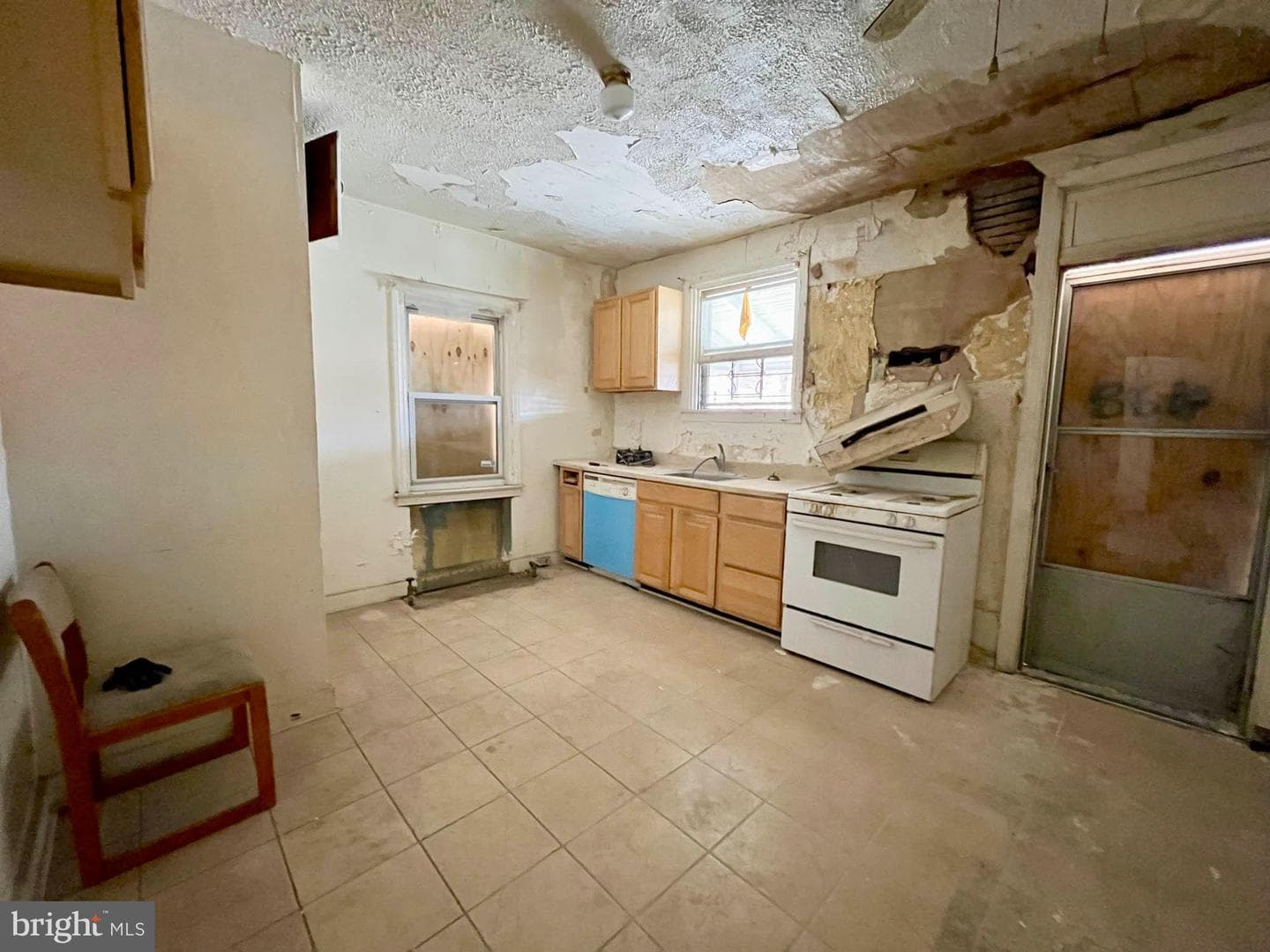 3718 Cranston Avenue photo 5