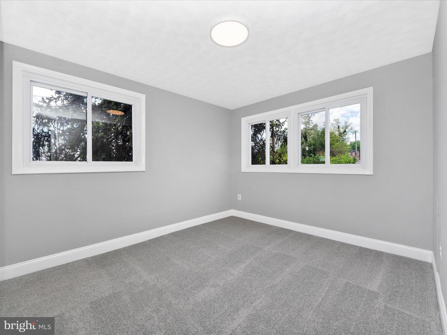 2100 Ashburton Street photo 24