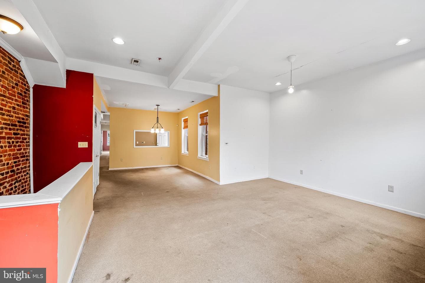 807 Whitelock Street photo 8