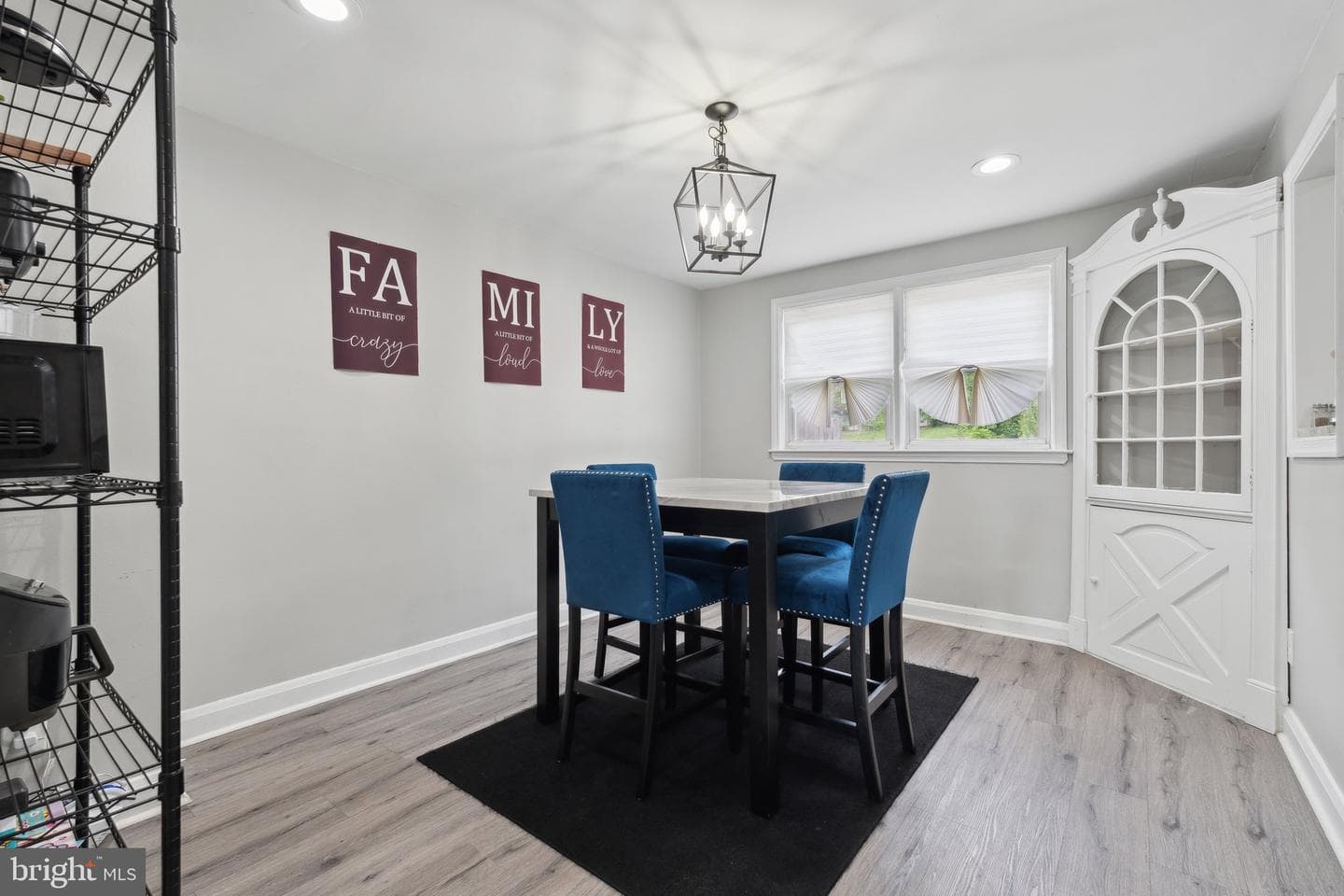 558 Lucia Avenue photo 4
