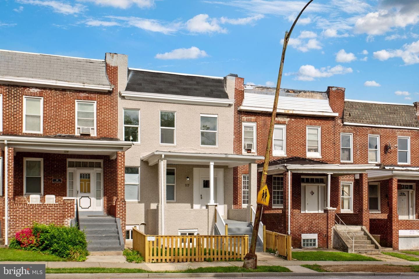 117 N Hilton Street photo 2