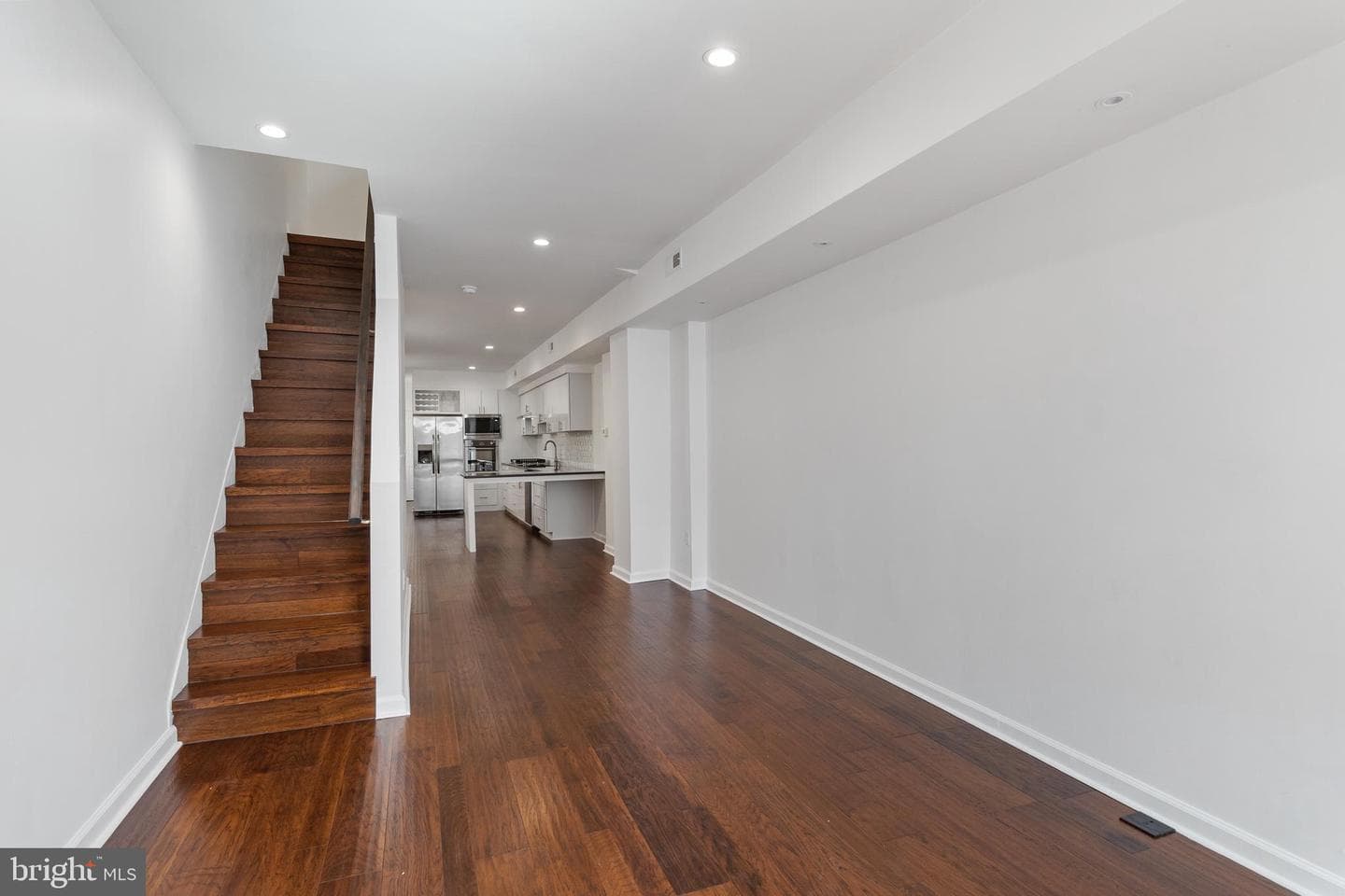 2514 Ashland Avenue photo 9