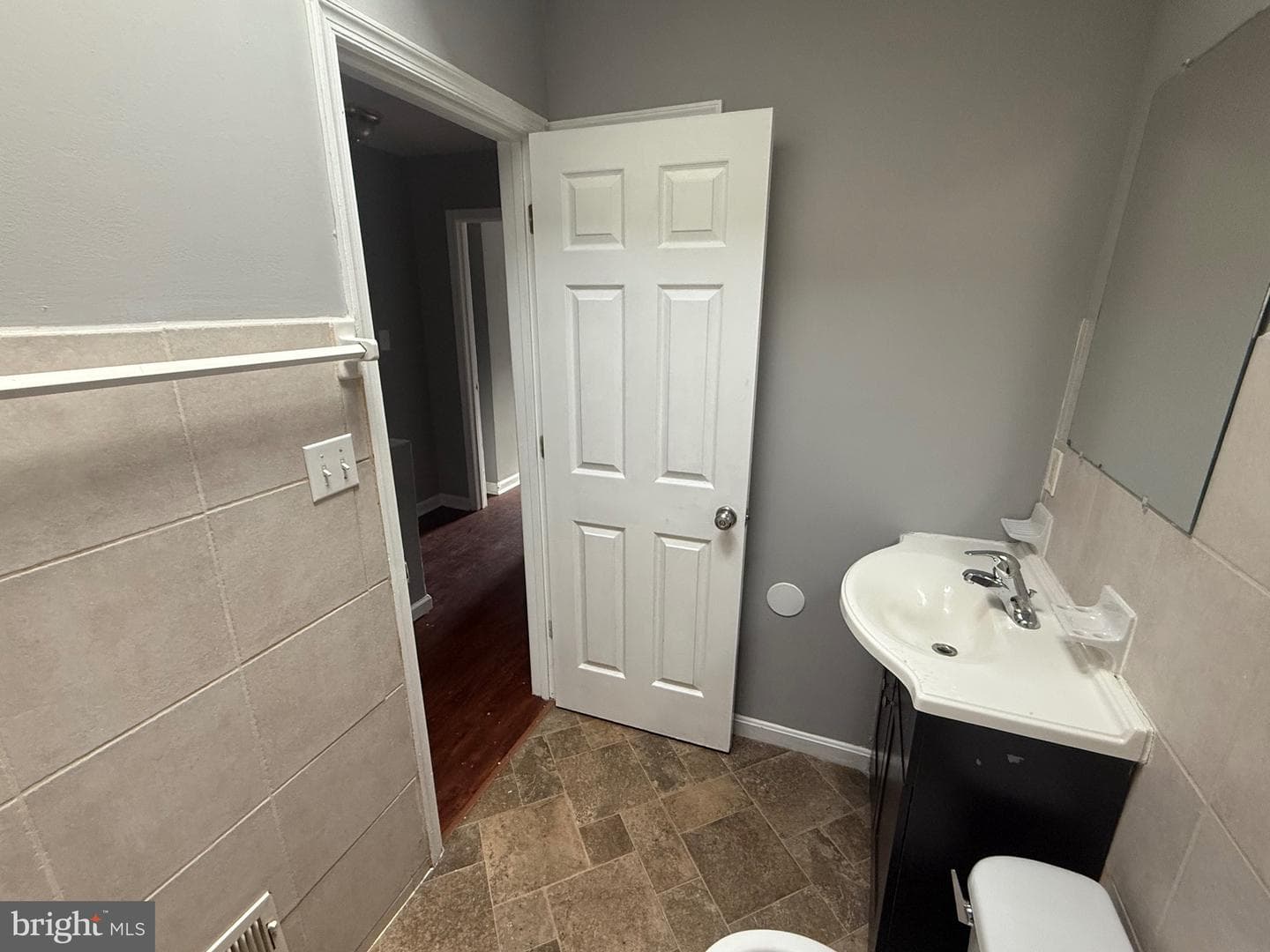496 Brunswick Street photo 10