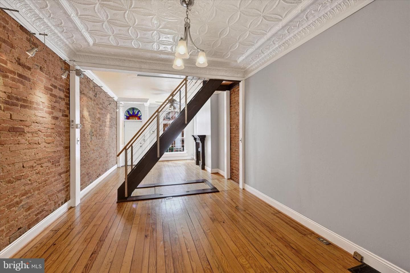 1407 Clarkson Street photo 8