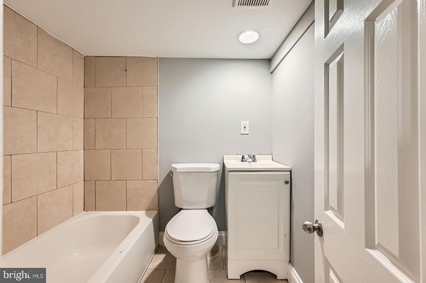 3608 Saint Victor Street photo 23