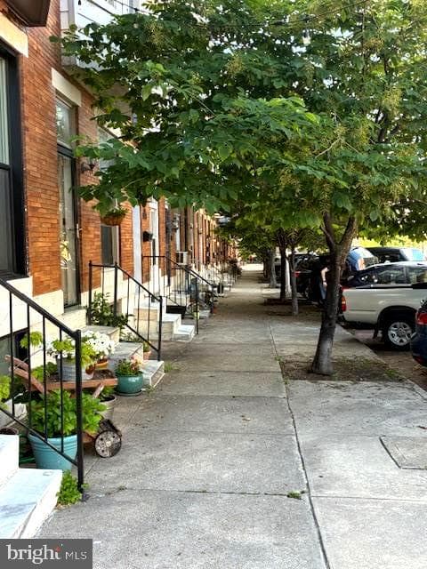 138 Potomac Street S photo 9