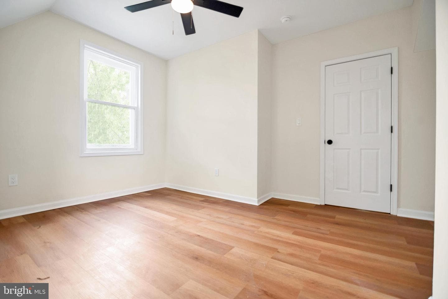 4221 White Avenue photo 25