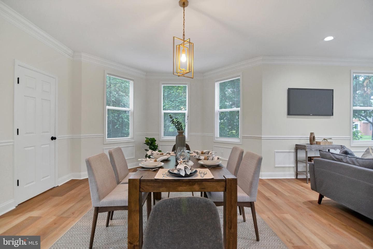 4221 White Avenue photo 8