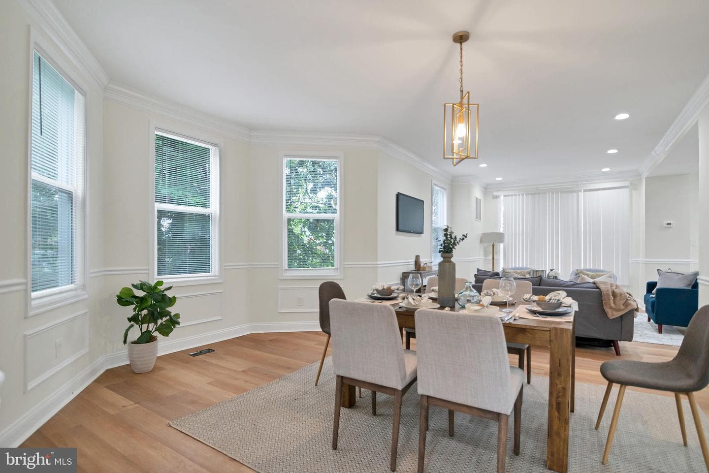 4221 White Avenue photo 9