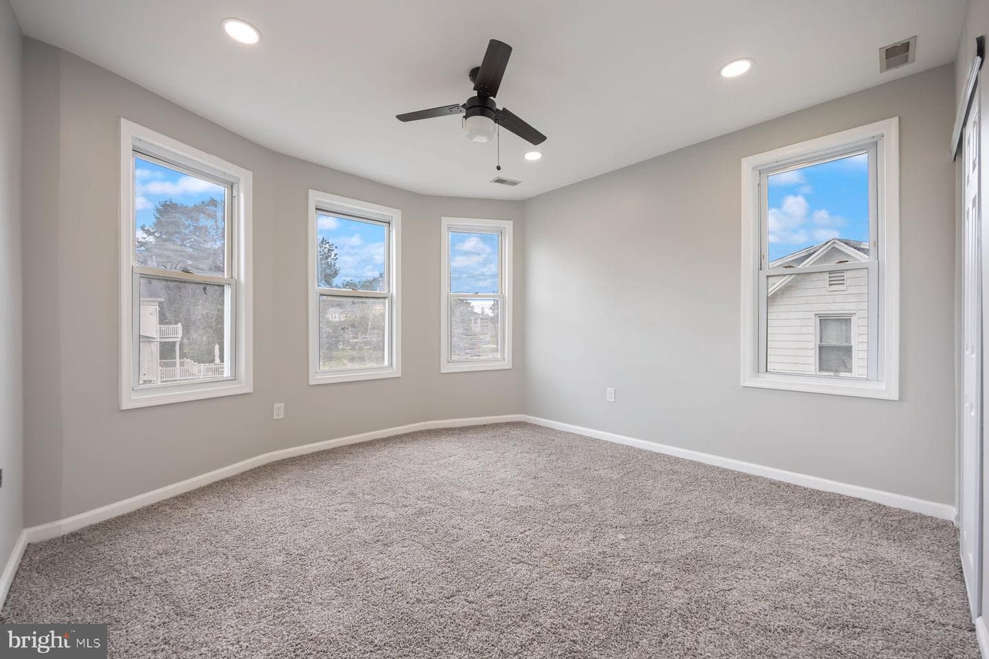 5300 Merceron Avenue photo 22