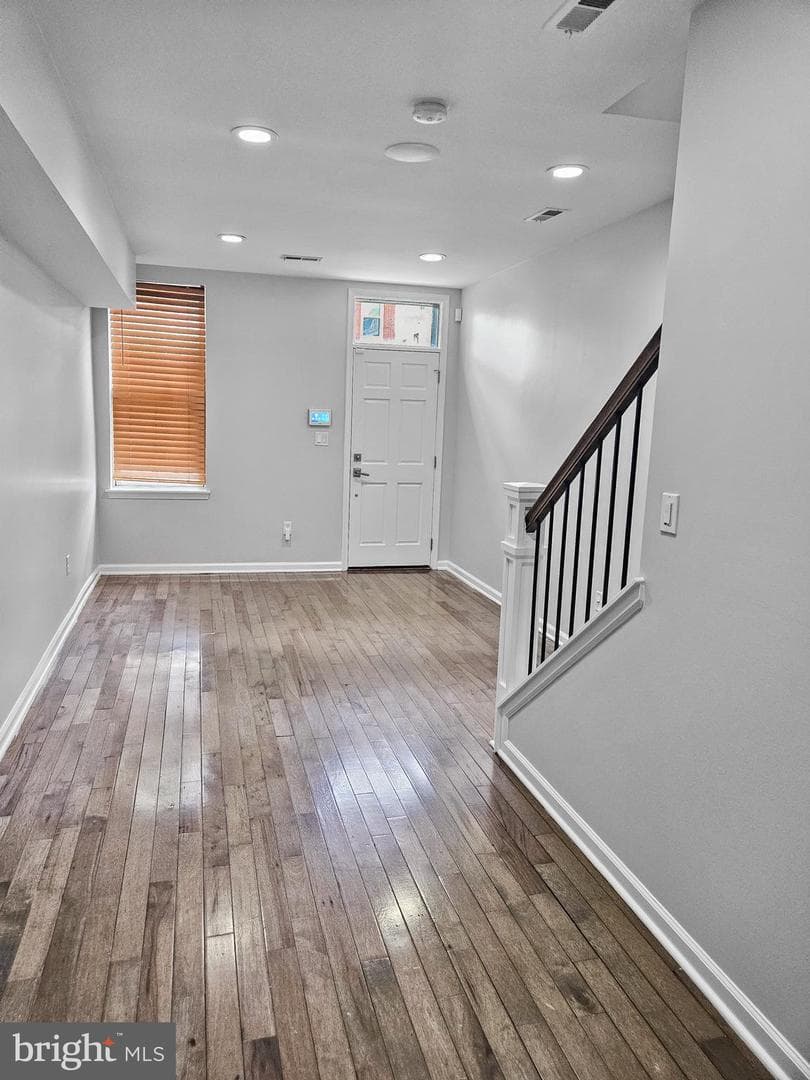 524 N Patterson Park Avenue N photo 10