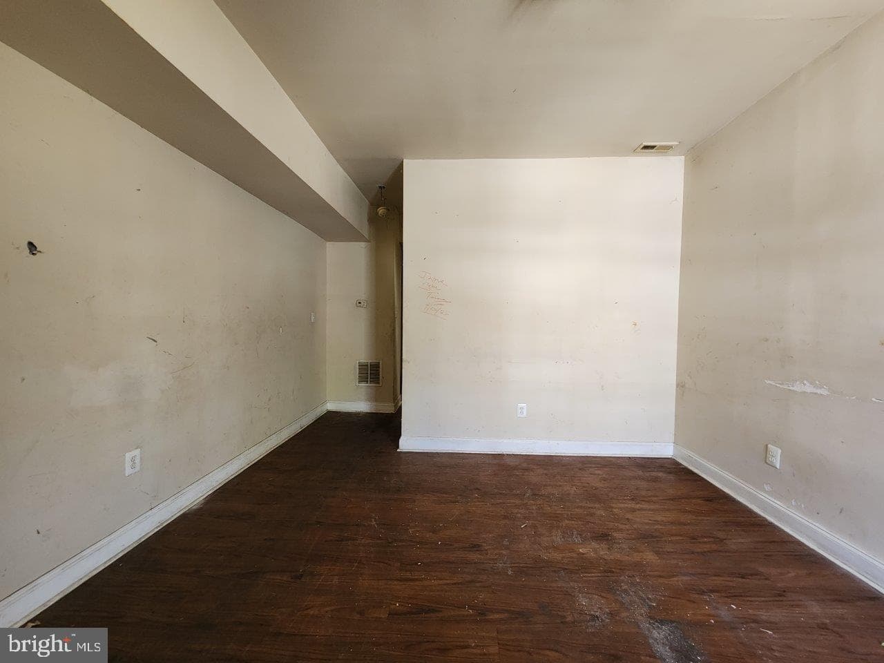 3057 Brighton Street photo 2